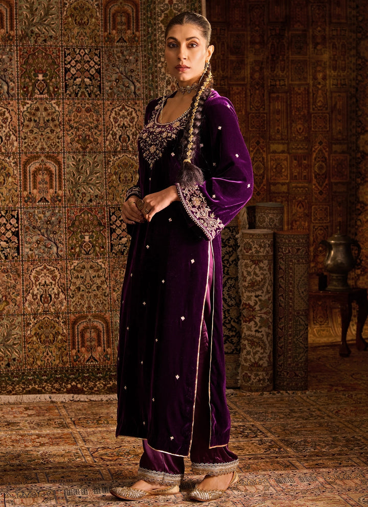 Purple Silk Velvet Kurta Pants Set With Contrast Dupatta