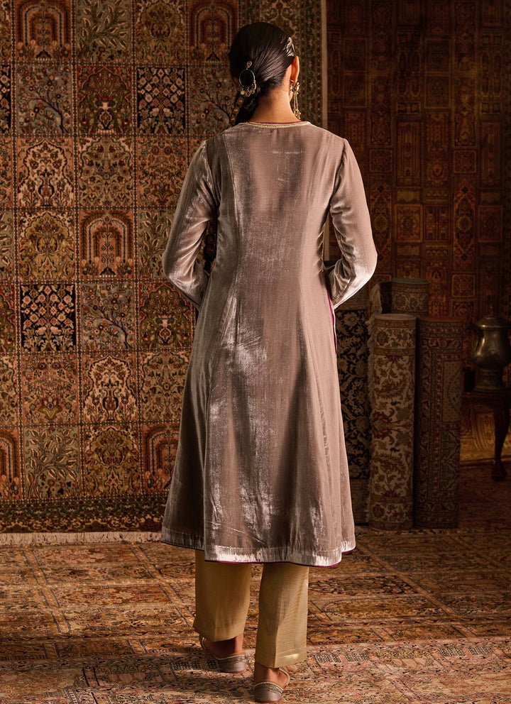 Grey Silk Velvet Kurta Pants Set With Contrast Dupatta