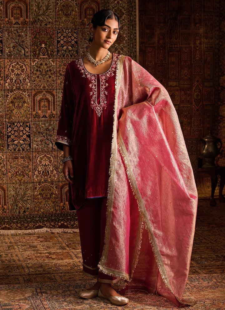 Hot Pink Silk Velvet Kurta Pants Set With Contrast Dupatta