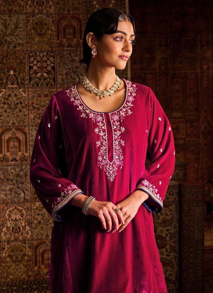 Hot Pink Silk Velvet Kurta Pants Set With Contrast Dupatta