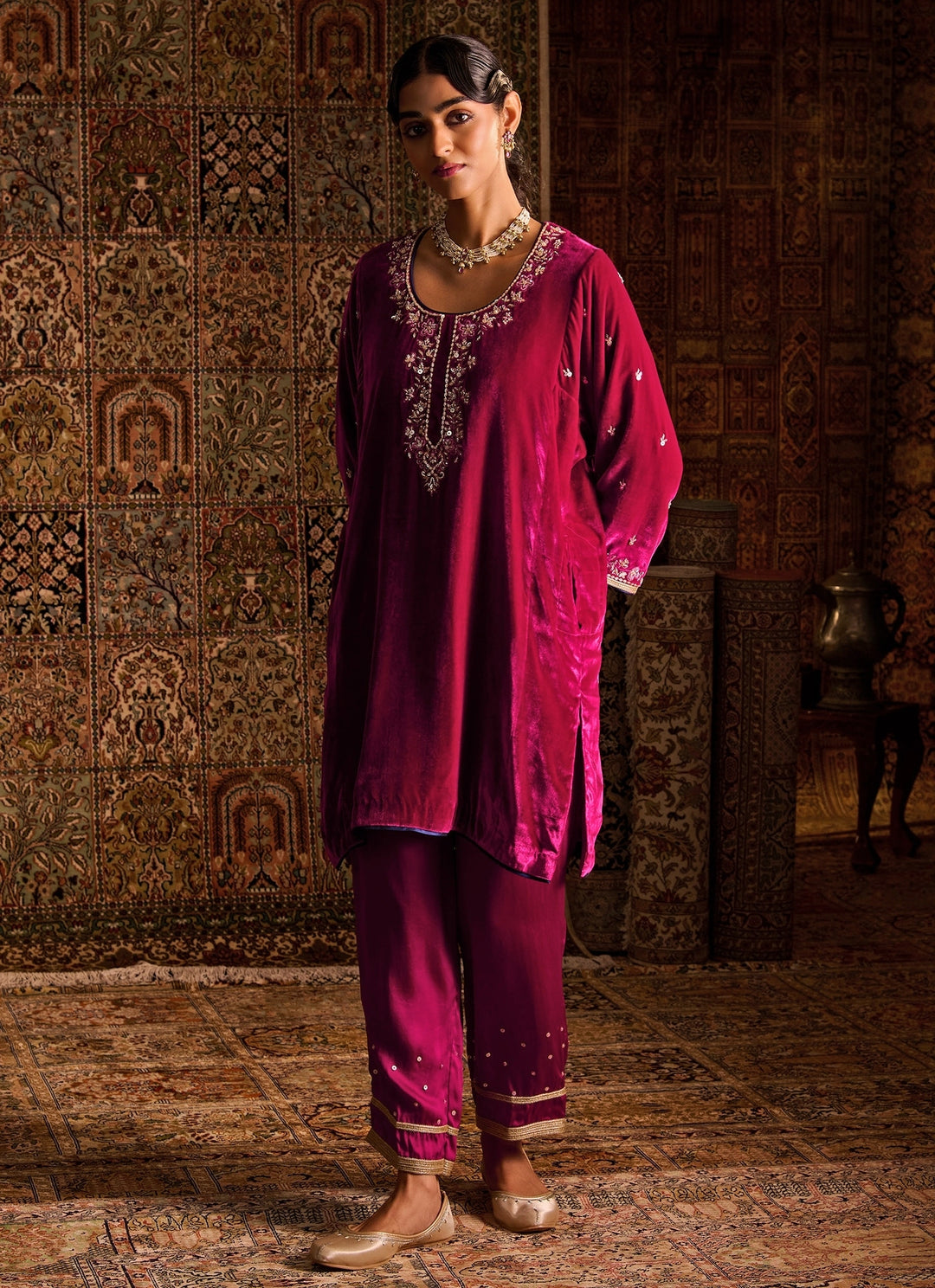 Hot Pink Silk Velvet Kurta Pants Set With Contrast Dupatta