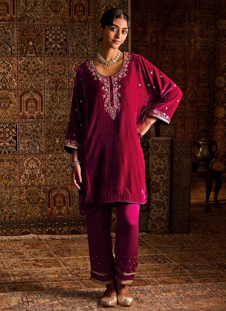 Hot Pink Silk Velvet Kurta Pants Set With Contrast Dupatta