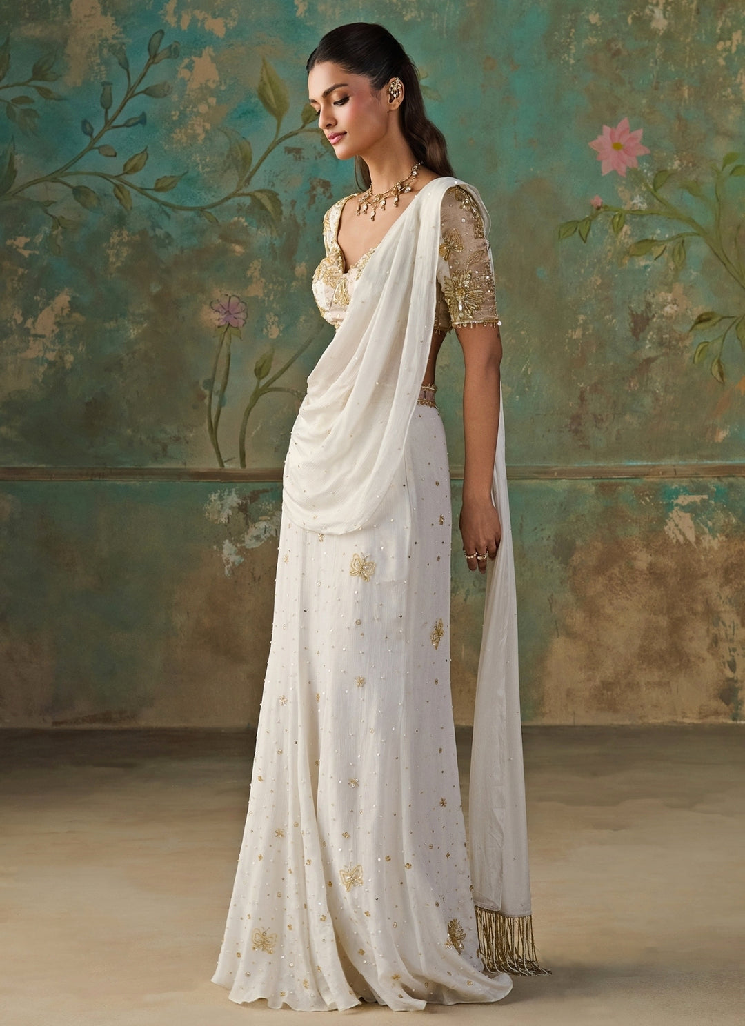 Ivory Foil Chinon Mermaid Pre-Draped Saree
