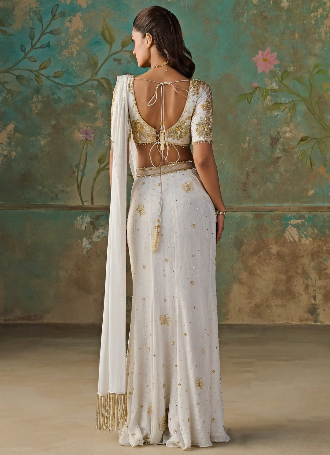 Ivory Foil Chinon Mermaid Pre-Draped Saree