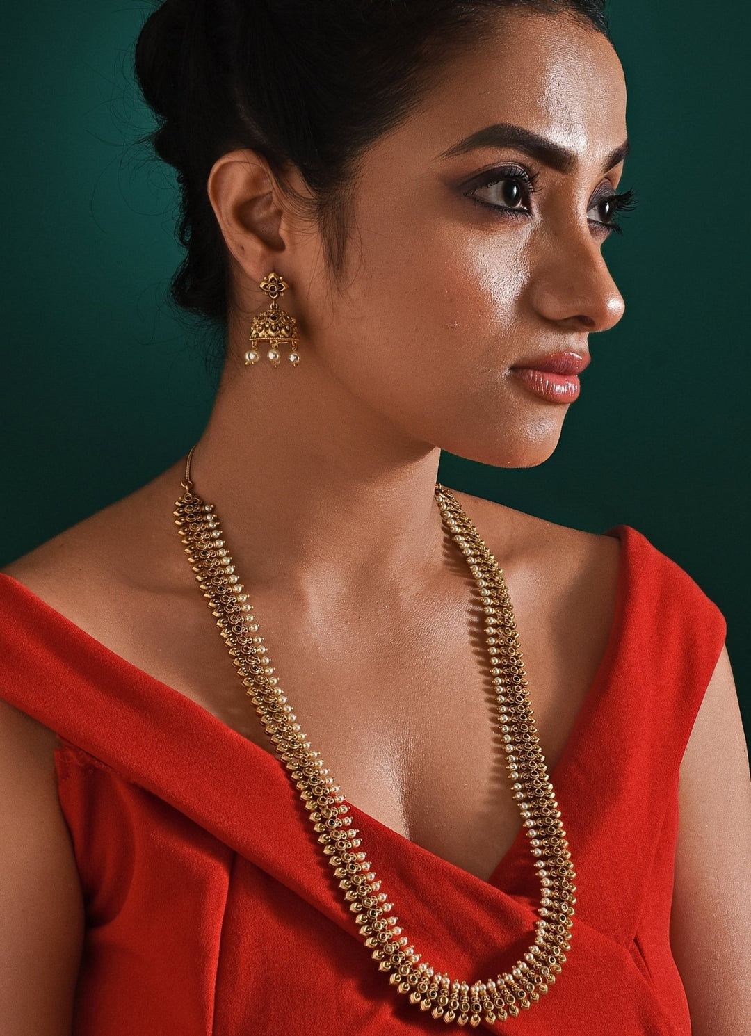 Antique Gold Plated Long Necklace Set Zaza By Somya - Fabilicious Fashion