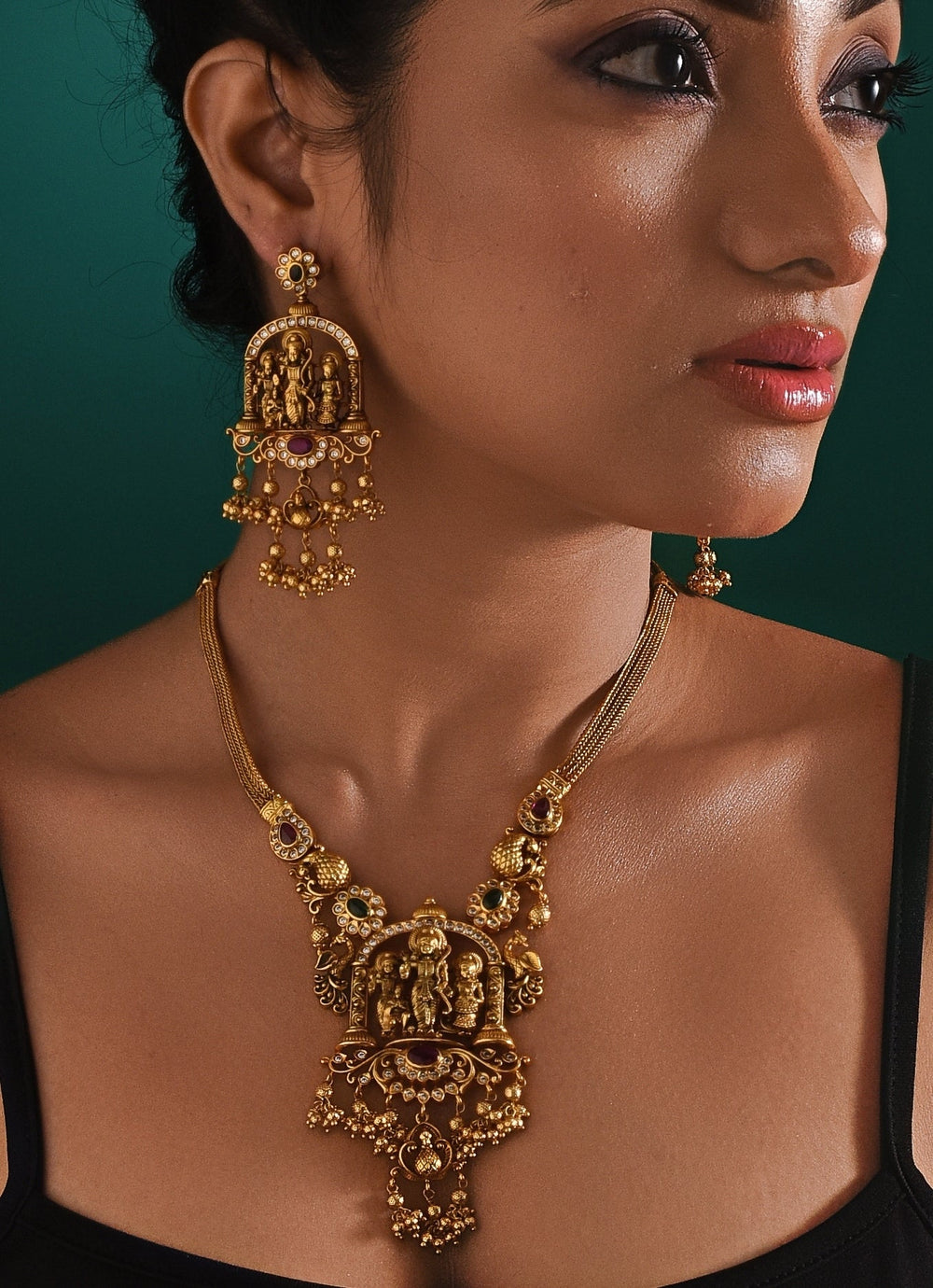 Antique Traditional Temple Pendant Necklace Set Zaza By Somya - Fabilicious Fashion