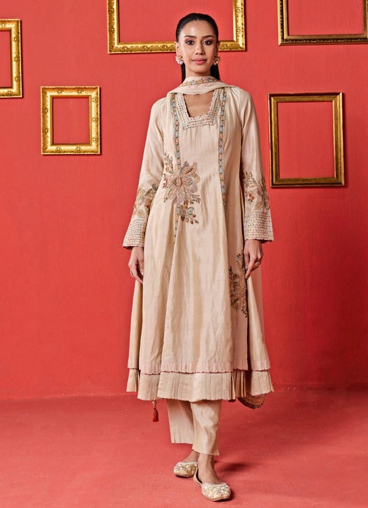 Studio Bagechaa Beige Chanderi Kurta Pants SetFabilicious Fashion