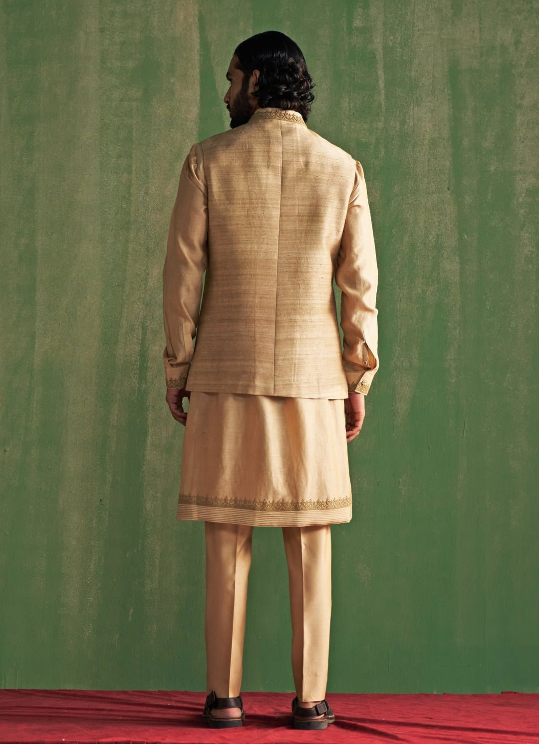 Beige Embroidered Kurta Bundi Set Studio Bagechaa - Men - Fabilicious Fashion