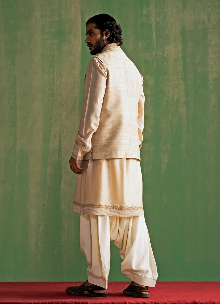 Beige Embroidered Nehru Jacket Set Studio Bagechaa - Men - Fabilicious Fashion