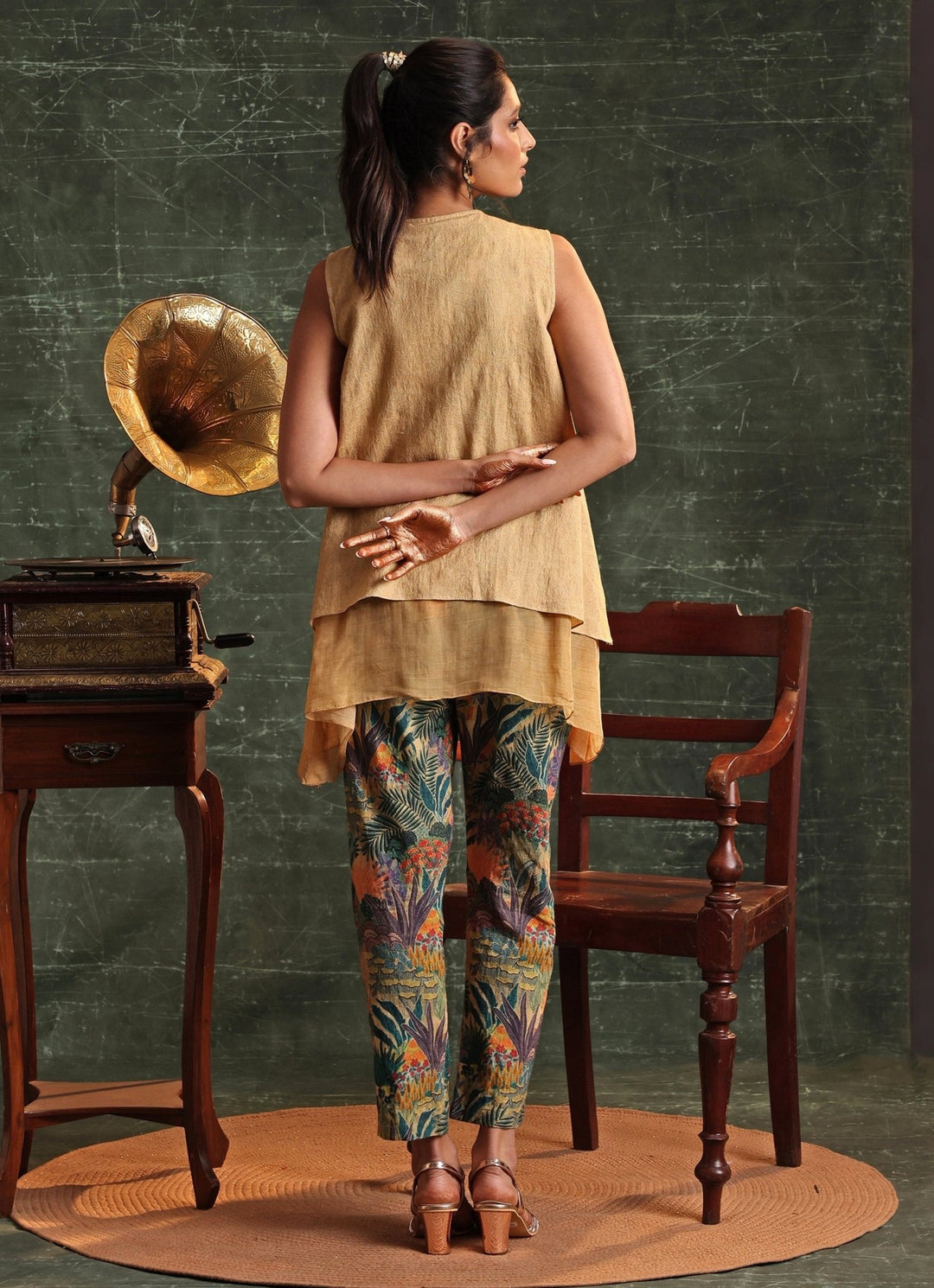 Beige Floral Embroidery Cotton Kurta And Pant Set Soup By Sougat Paul - Fabilicious Fashion