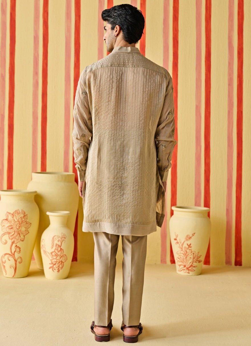 Studio Bagechaa - Men Beige Gold Organza Kurta SetFabilicious Fashion