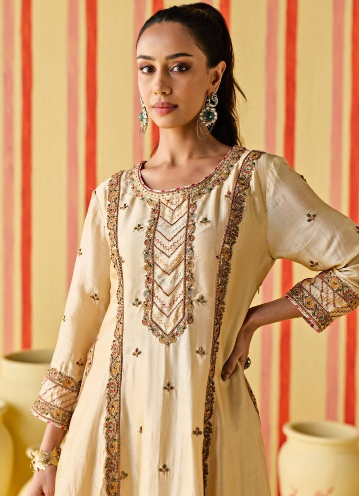 Beige Gold Silk Kurta Pants Set Studio Bagechaa - Fabilicious Fashion