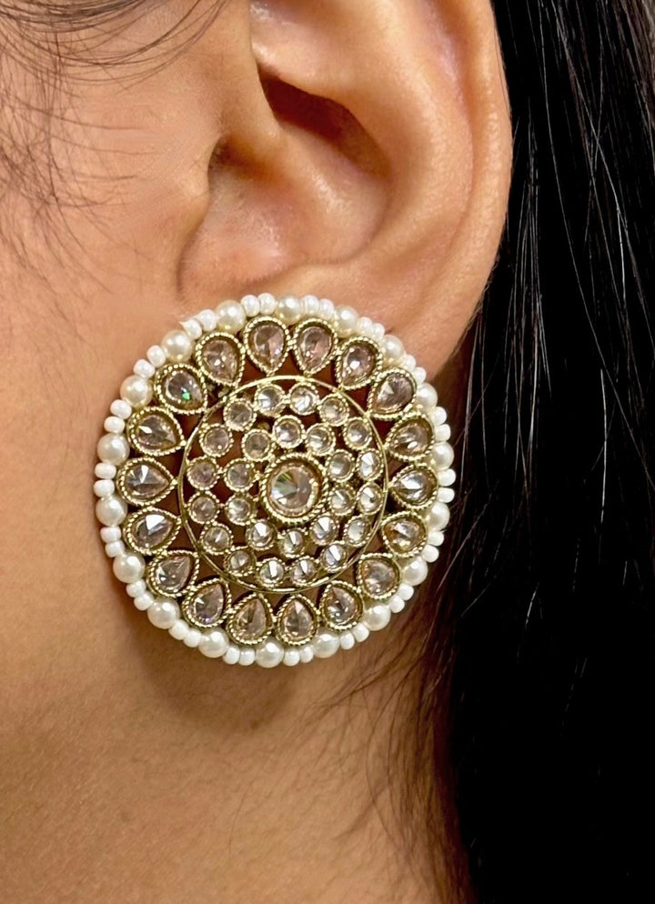 Naymee Beige Kundan Choker Set With White BeadsFabilicious Fashion