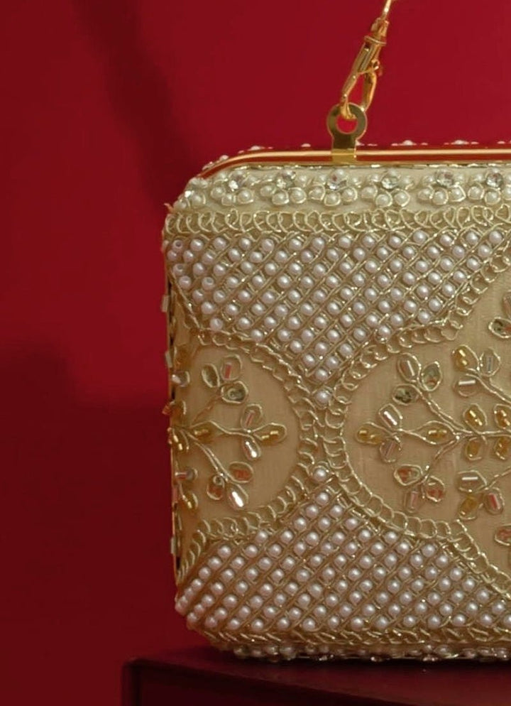 Beige Silk Pearl Clutch Amyra - Fabilicious Fashion