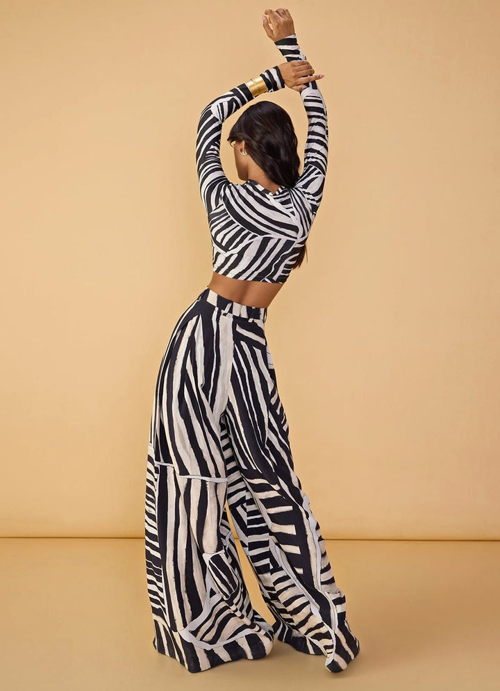 Black And White Printed Co Ord Set Saaksha &amp; Kinni - Fabilicious Fashion