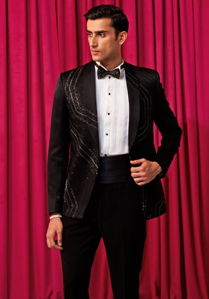 Black And White Tuxedo Set Contrast by Parth - Fabilicious Fashion