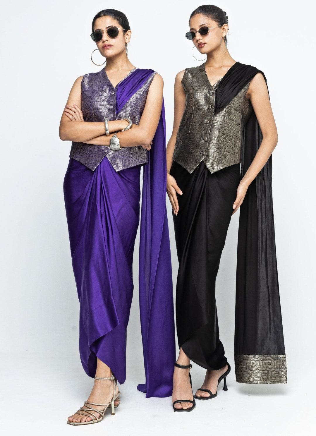 Black Brocade Silk Waistcoat Set With Detachable Pallu Sobariko - Fabilicious Fashion