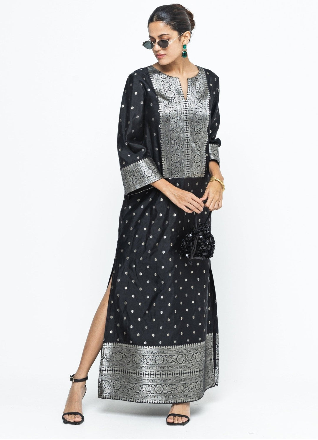 Black Butti Silk Slit Kaftan Sobariko - Fabilicious Fashion