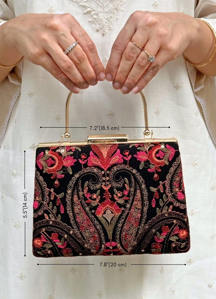 Black Embroidered Clutch AMYRA - Fabilicious Fashion