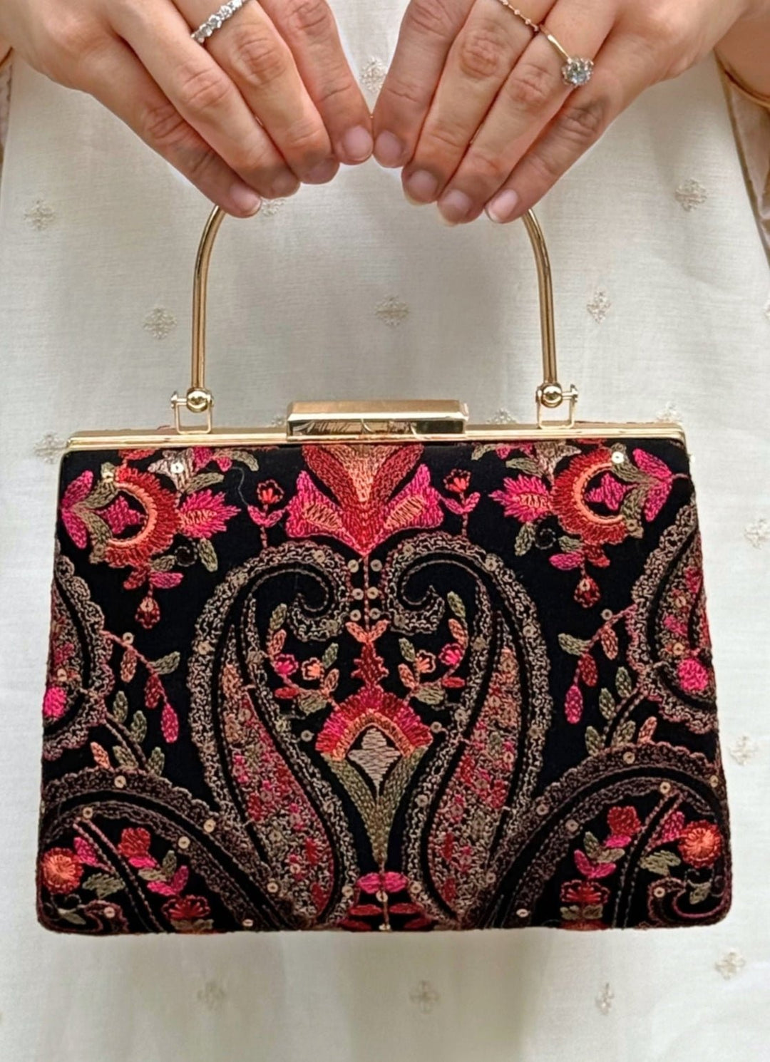 Black Embroidered Clutch AMYRA - Fabilicious Fashion