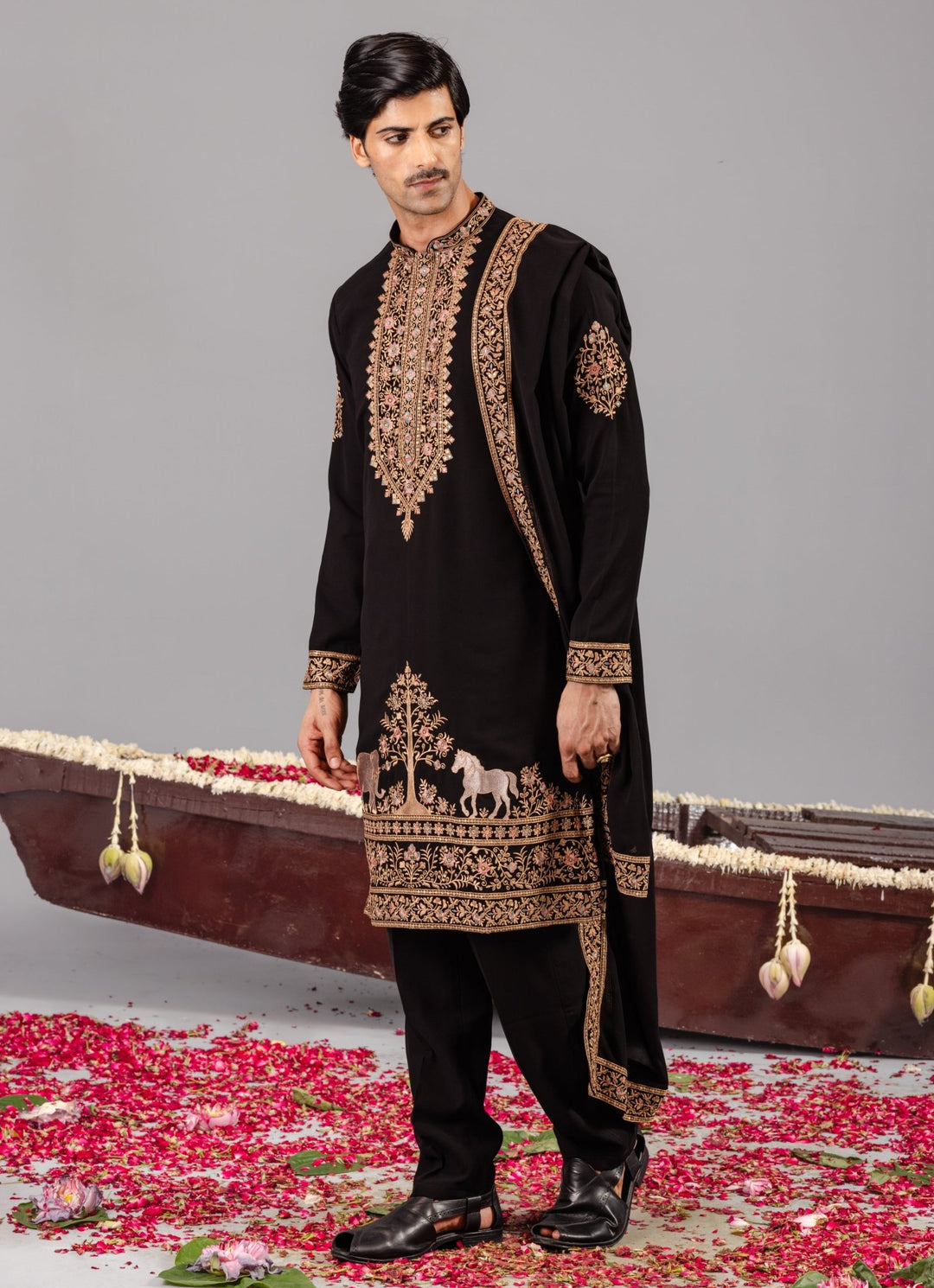 Black Embroidered Georgette Kurta Pant Set Kalpraag - Fabilicious Fashion