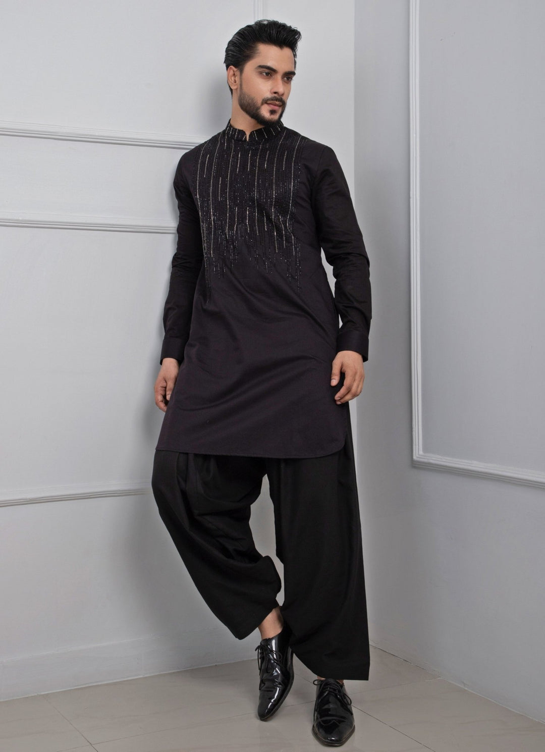 Black Embroidered Kurta And Patiala Pant Set Smriti - Fabilicious Fashion