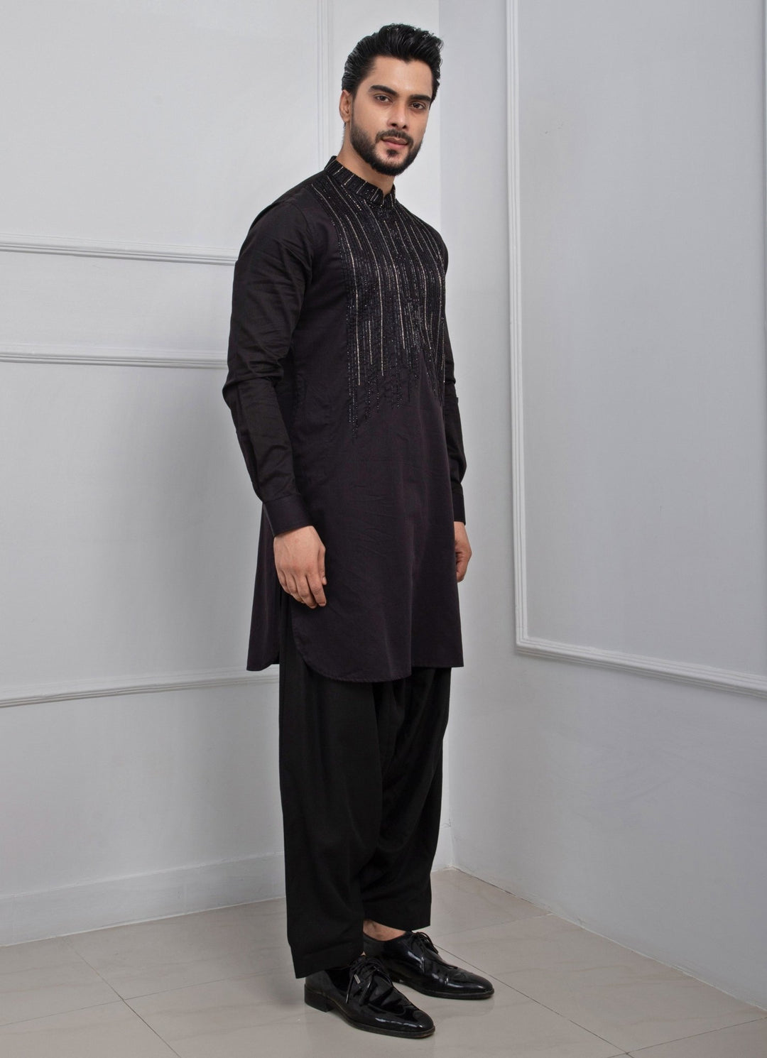 Black Embroidered Kurta And Patiala Pant Set Smriti - Fabilicious Fashion