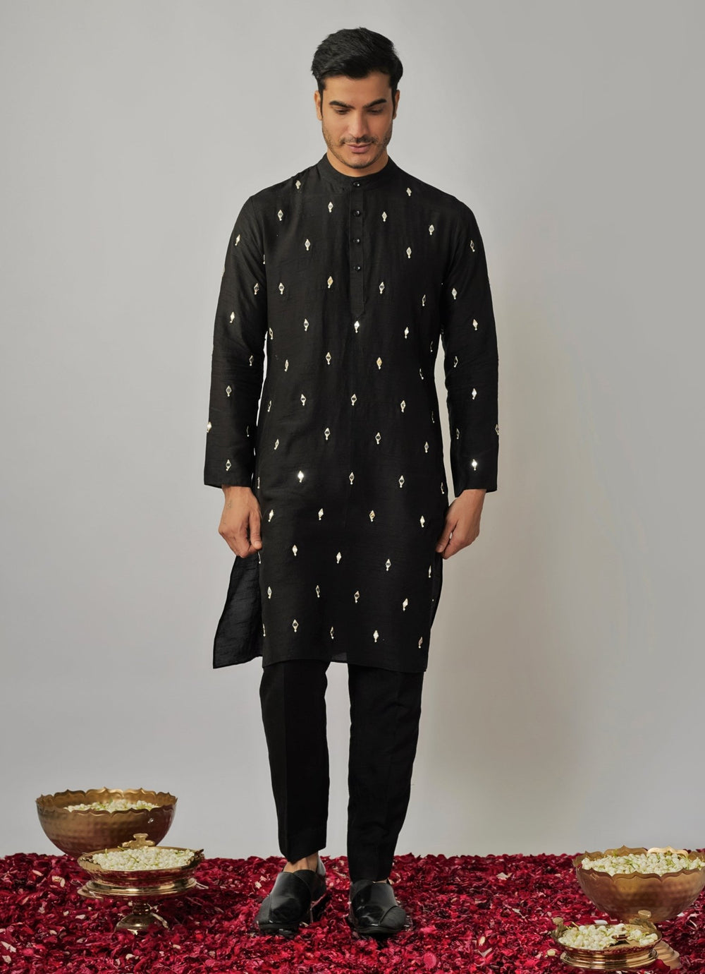 Black Embroidered Kurta Pant Set Renee Label - Men - Fabilicious Fashion
