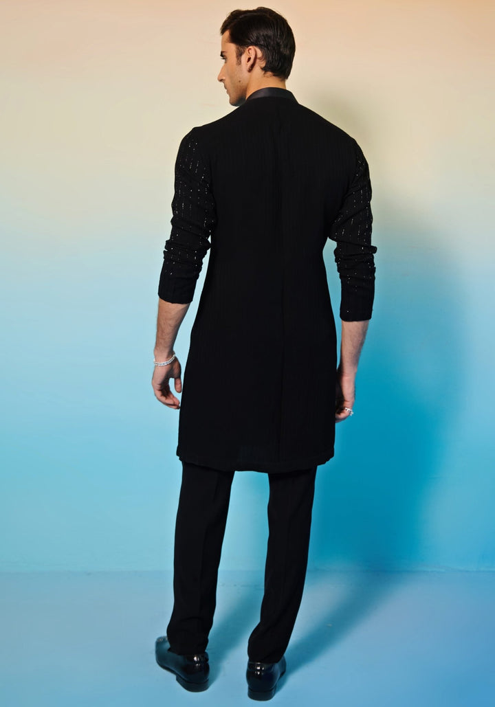 Black Embroidered Kurta Set Contrast by Parth - Fabilicious Fashion