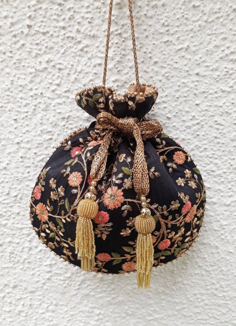 Black Embroidered Potli AMYRA - Fabilicious Fashion