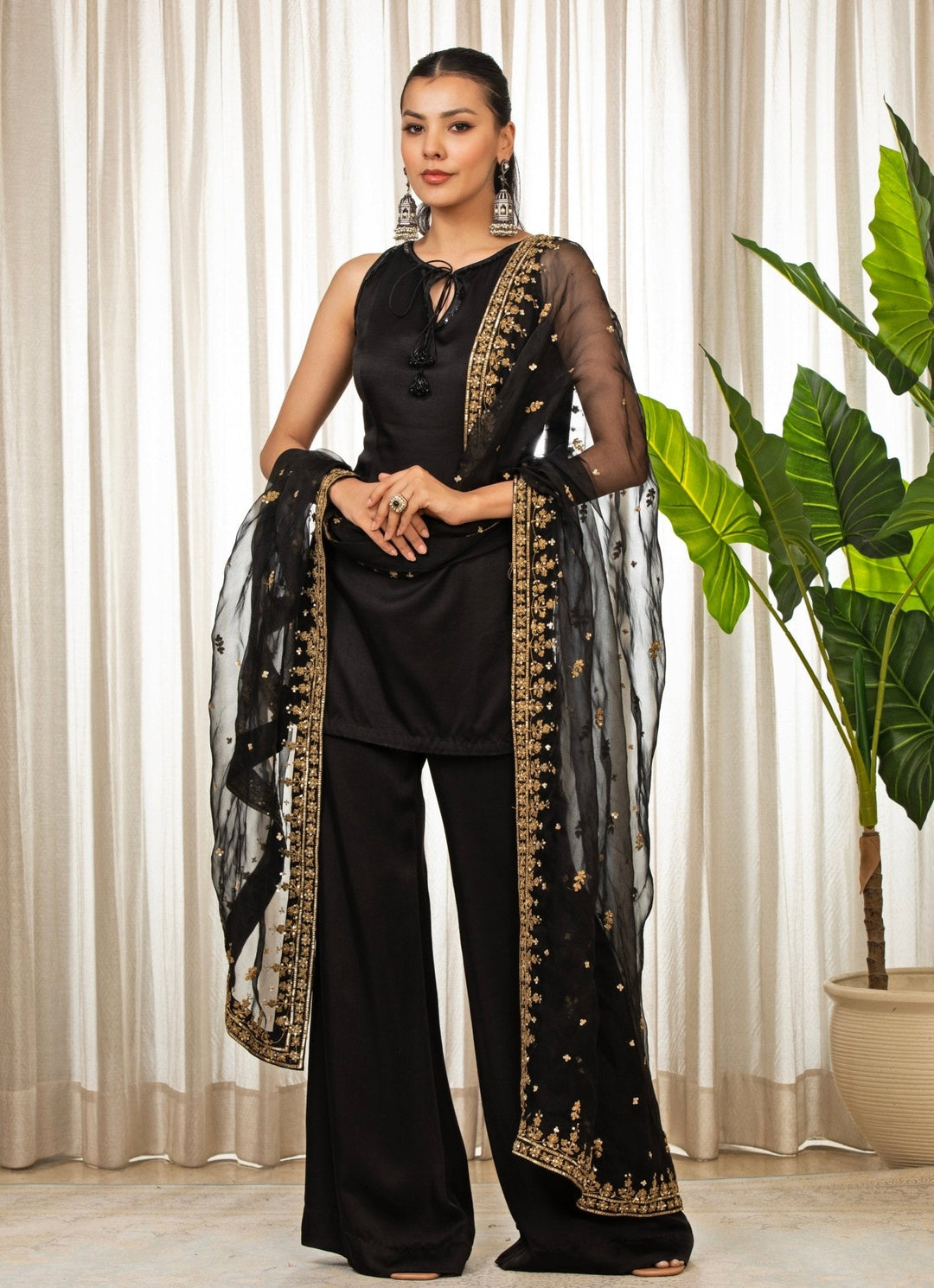 Black Embroidered Satin Kurta Pant Set Esha Koul - Fabilicious Fashion