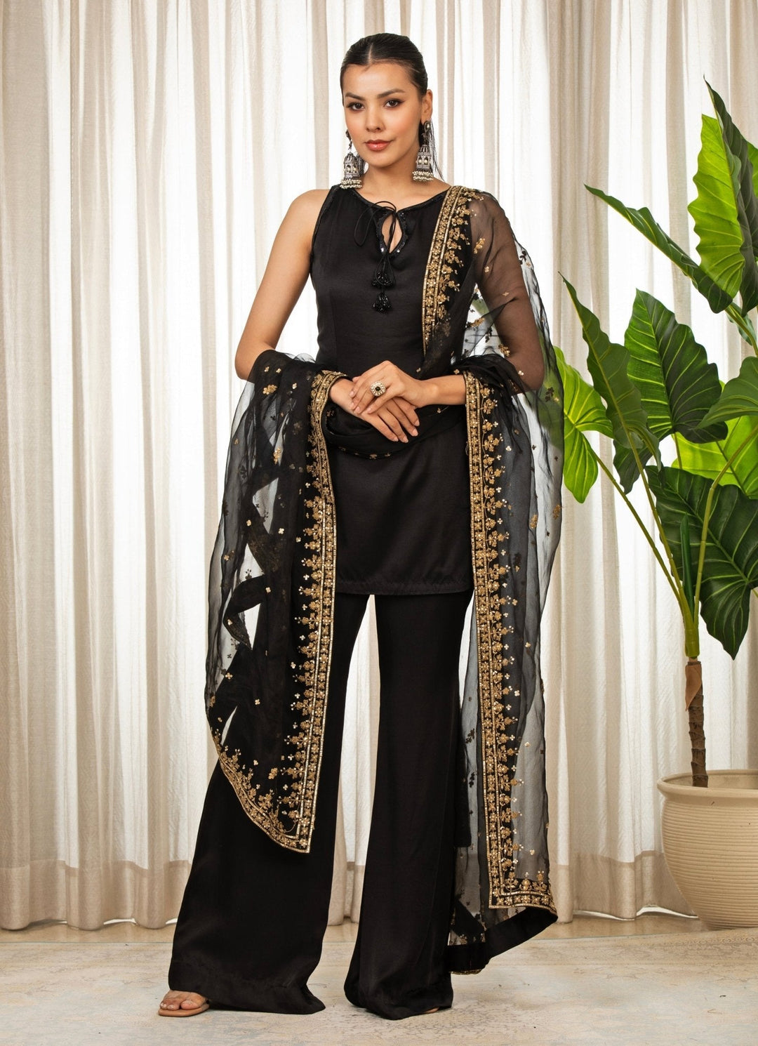 Black Embroidered Satin Kurta Pant Set Esha Koul - Fabilicious Fashion