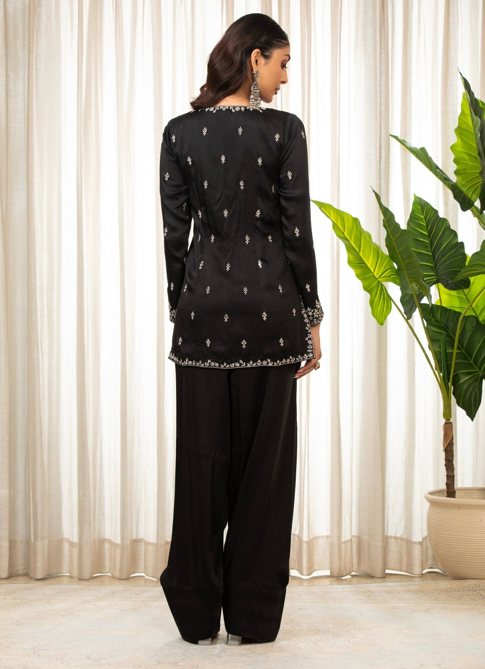 Black Embroidered Satin Kurta Salwar Set Esha Koul - Fabilicious Fashion