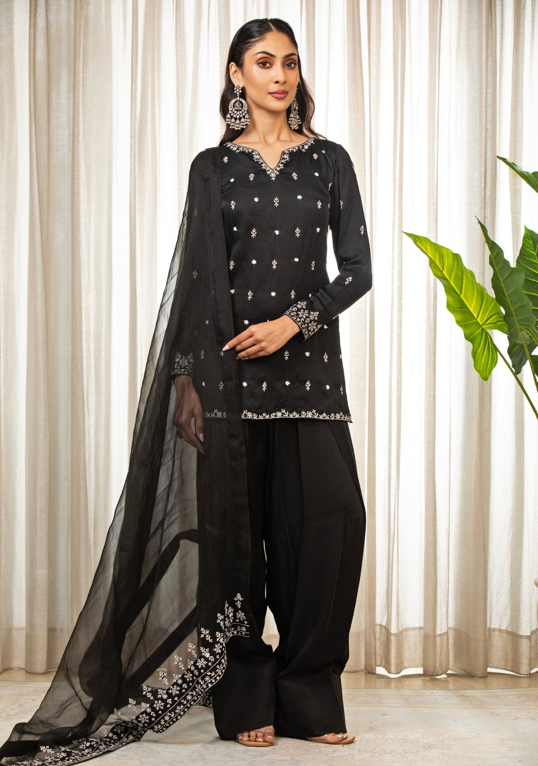 Black Embroidered Satin Kurta Salwar Set Esha Koul - Fabilicious Fashion