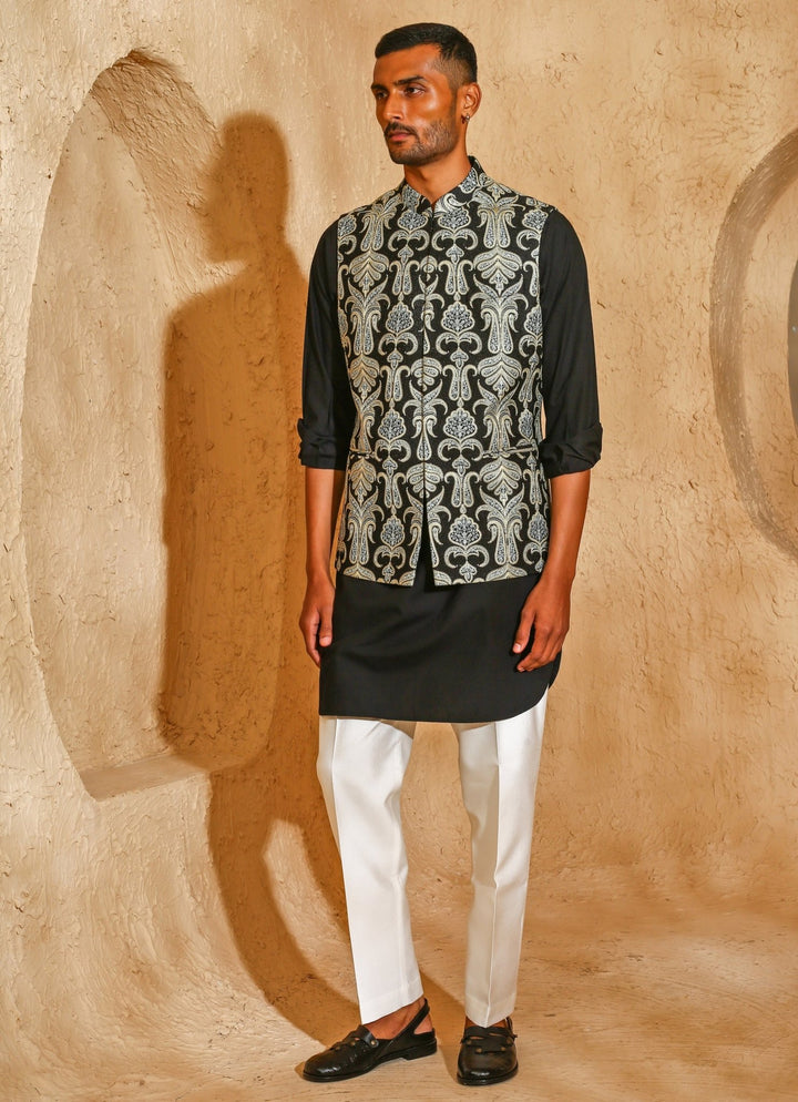 Black Embroidered Silk Blend Kurta Jacket Set Chatenya Mittal - Fabilicious Fashion
