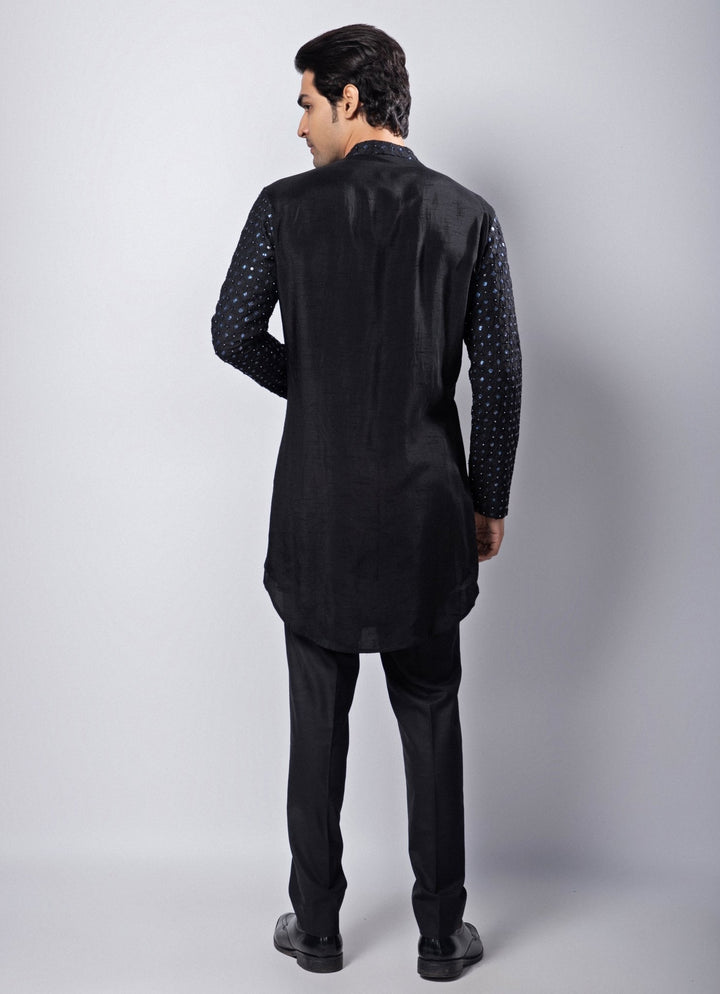 Black Embroidered Silk Kurta Pant Set Smriti - Fabilicious Fashion