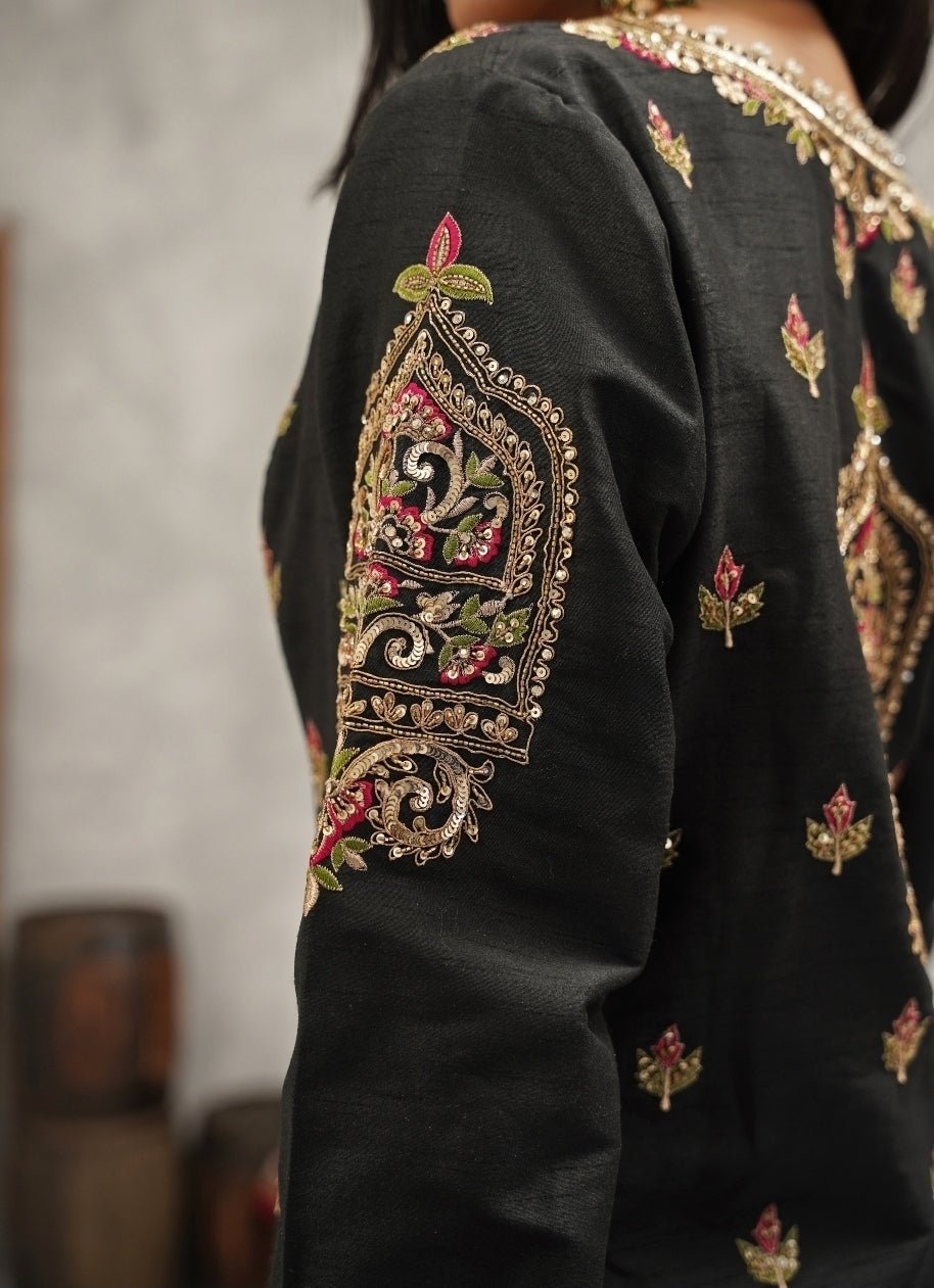 Black Embroidered Silk Kurta Pant Set Kapda Dori - Fabilicious Fashion