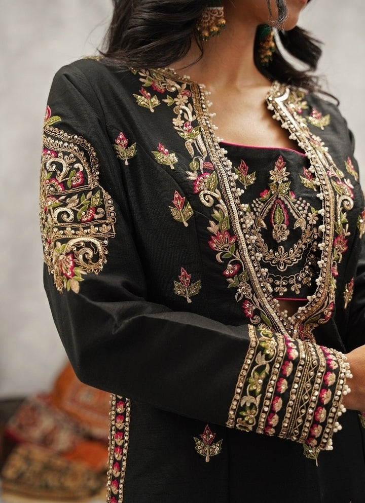 Black Embroidered Silk Kurta Pant Set Kapda Dori - Fabilicious Fashion
