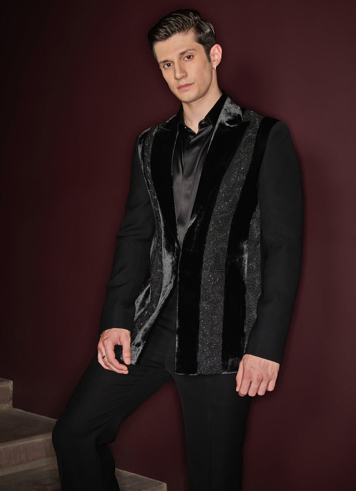 Black Embroidered Tuxedo Set Contrast By Parth - Fabilicious Fashion