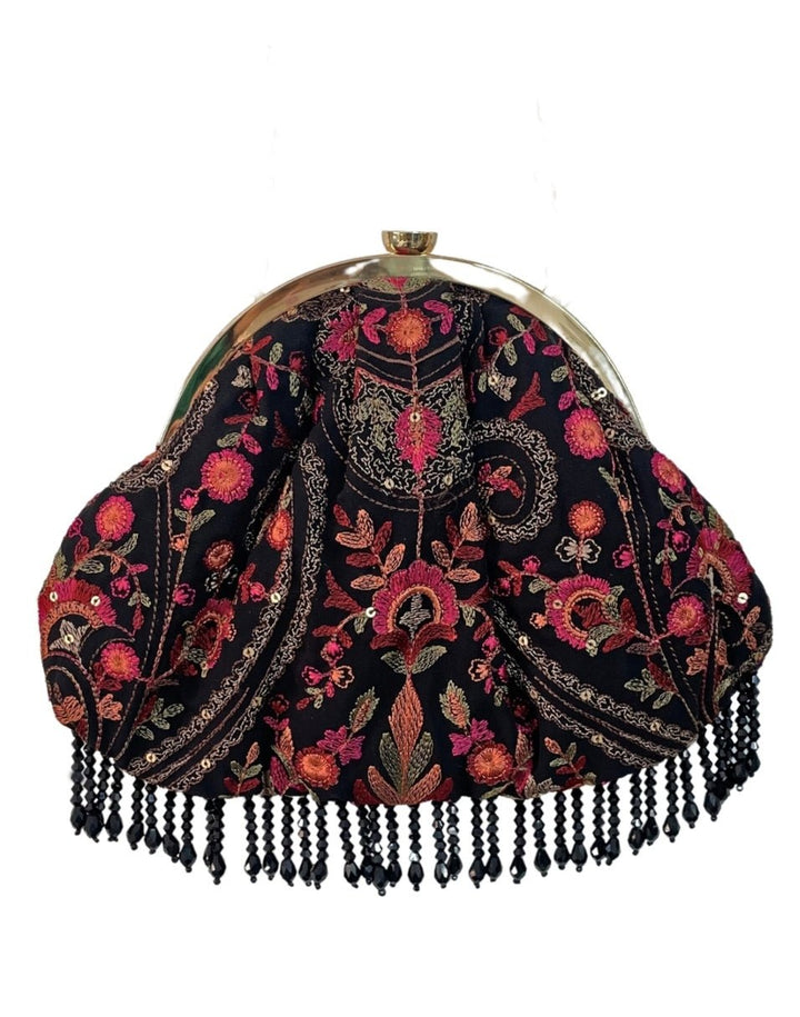 Black Embroidered Vintage Purse AMYRA - Fabilicious Fashion
