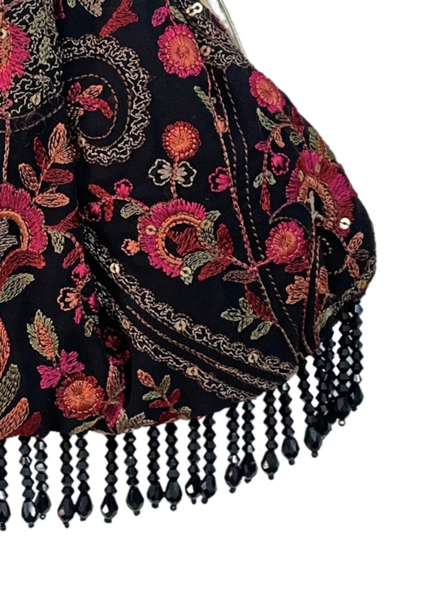 Black Embroidered Vintage Purse AMYRA - Fabilicious Fashion