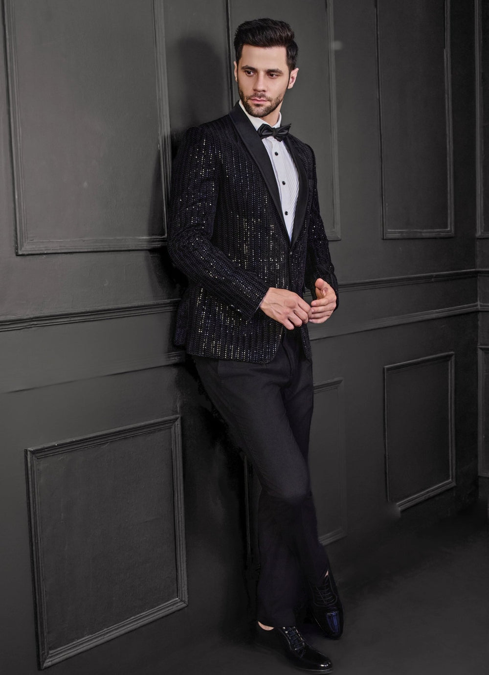 Black Embroidery Velvet Tuxedo Set Chatenya Mittal - Fabilicious Fashion