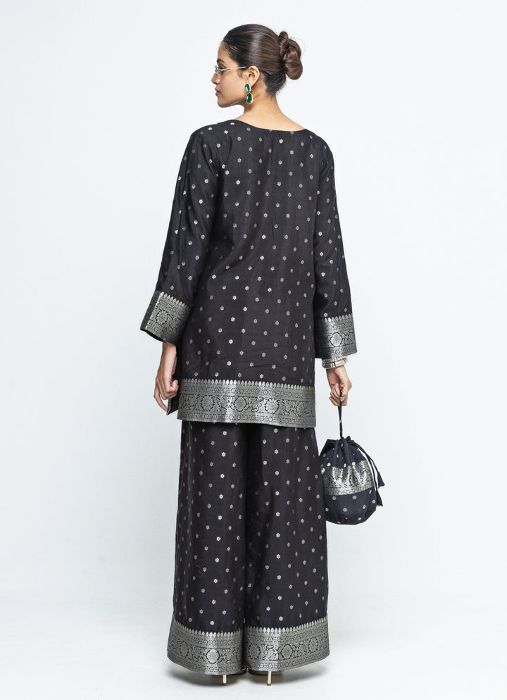 Black Floral Butti Silk Kurta Pants Set Sobariko - Fabilicious Fashion