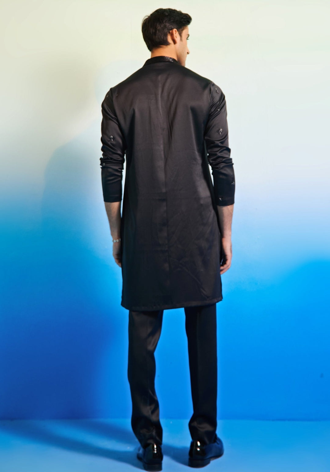 Black Geometric Embroidered Kurta Set Contrast by Parth - Fabilicious Fashion