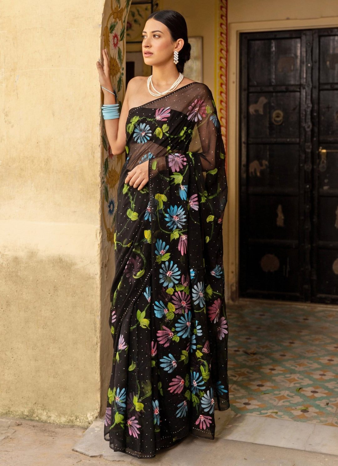 Black Hand Painted Chiffon Pre - Draped Saree Geroo Jaipur - Fabilicious Fashion