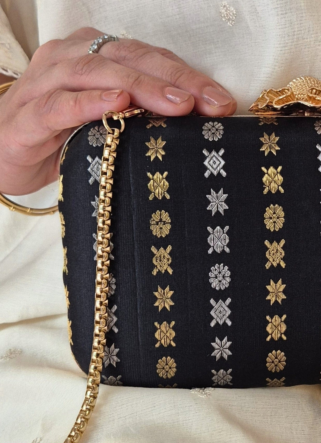 Black Kanchi Silk Clutch Amyra - Fabilicious Fashion