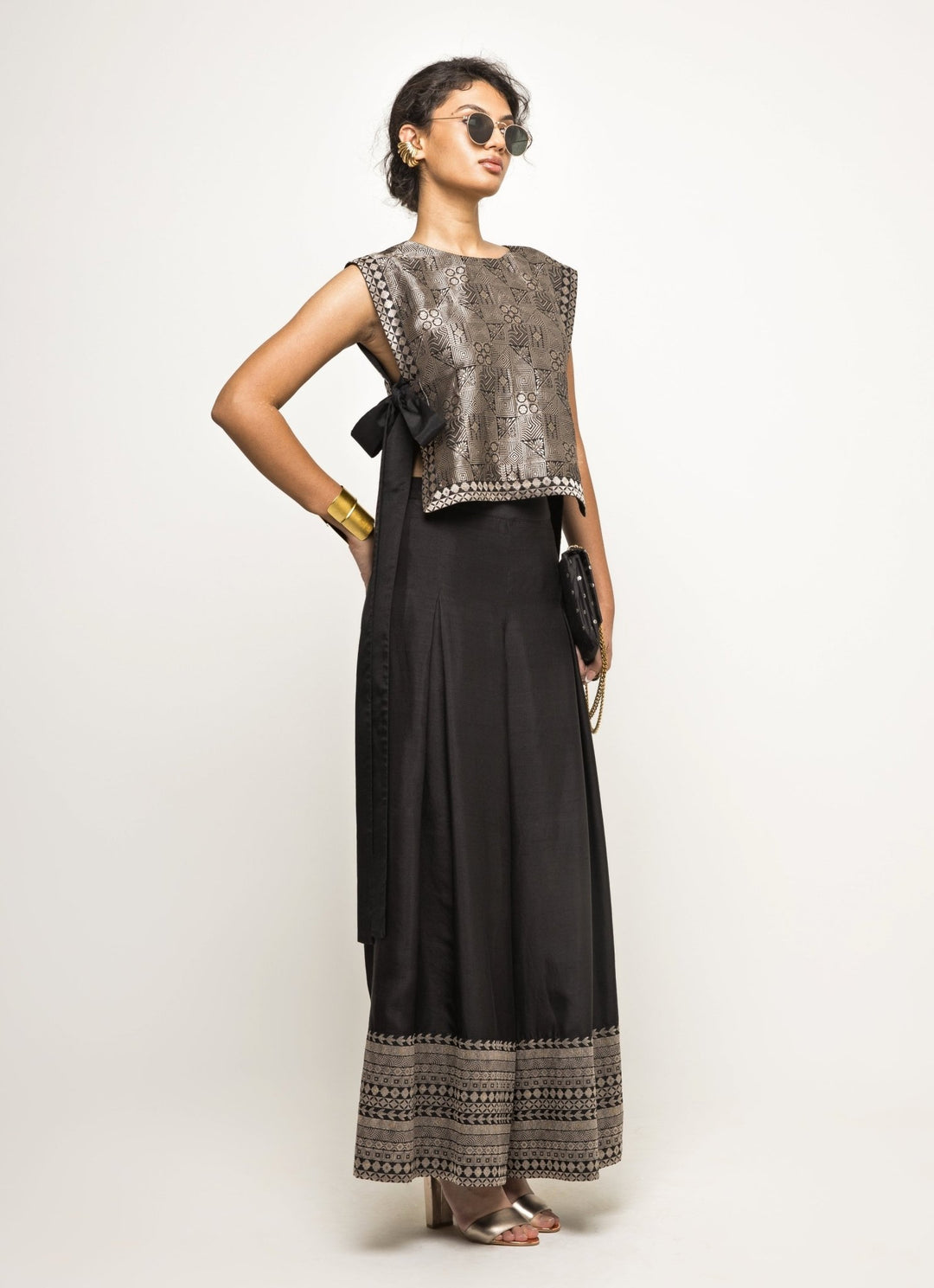 Black Metallic Brocade Top With Pleated Pants Sobariko - Fabilicious Fashion