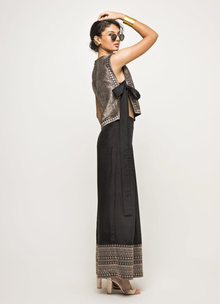 Black Metallic Brocade Top With Pleated Pants Sobariko - Fabilicious Fashion