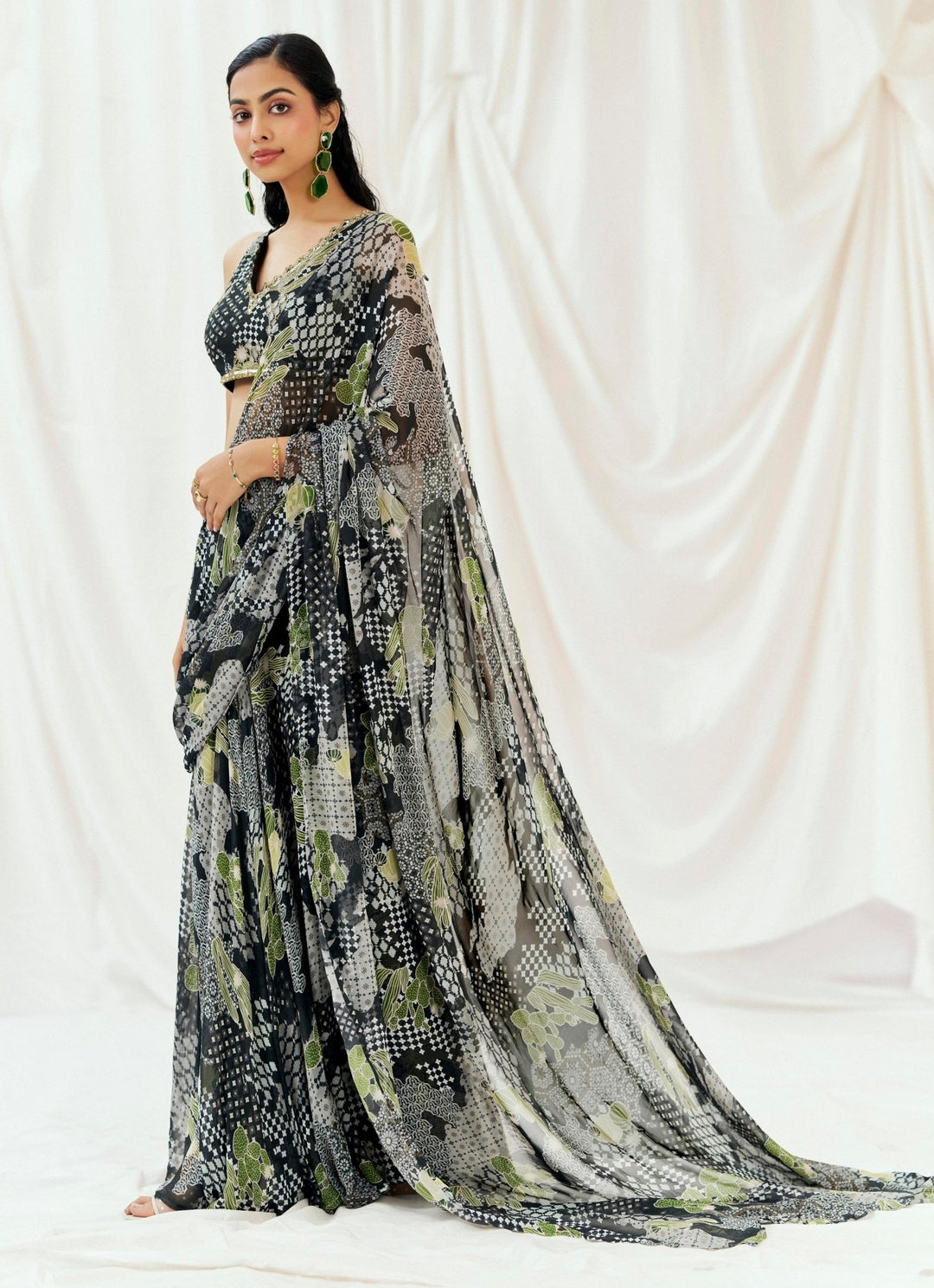 Black Printed Georgette Predraped Saree Redpine - Fabilicious Fashion