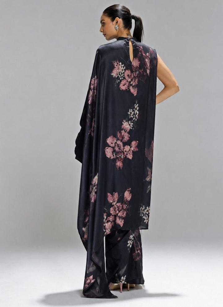 Studio Surbhi Black Printed Georgette Satin Collar Pallu Pre-Draped SareeFabilicious Fashion